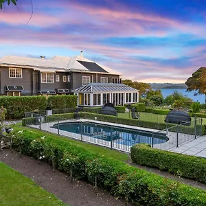 Black Swan Lakeside Boutique 5*, Rotorua Nueva Zelanda