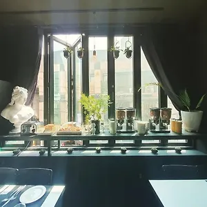 Friendly Dh Naissance By Mindrum Group 2*, Сеул Южная Корея