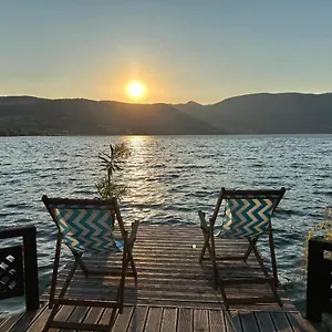 Guest House Lin , Lini Albania