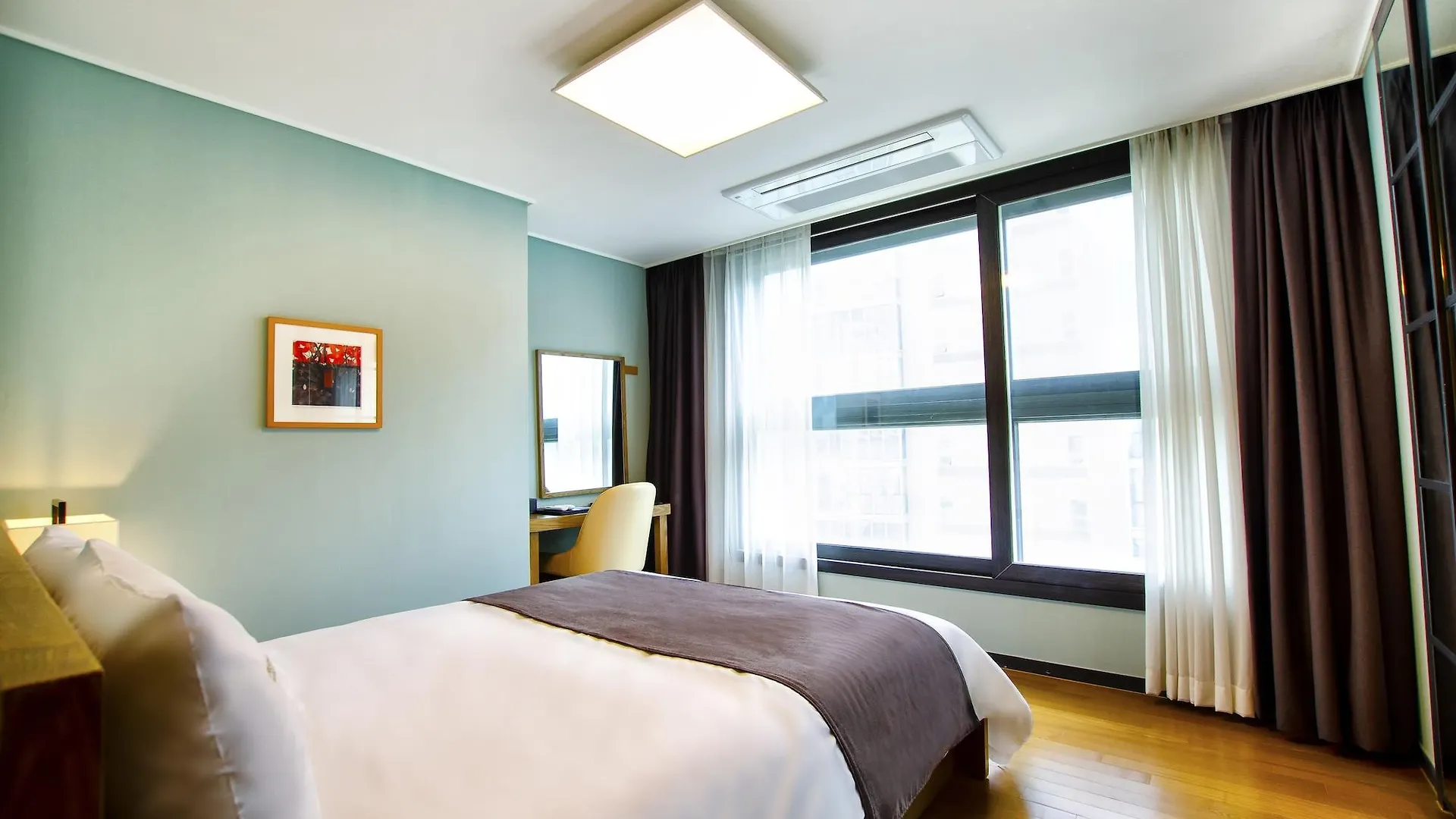 Plea De Blanc Hotel & Residence Pusan 4*,  Korea Południowa