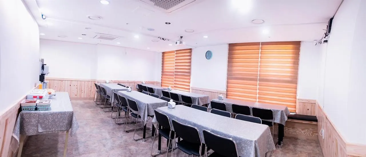 Plea De Blanc Hotel & Residence Pusan